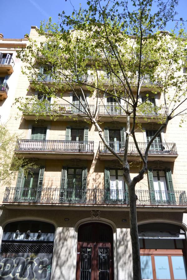 Enjoy Apartments Sofia Барселона Экстерьер фото